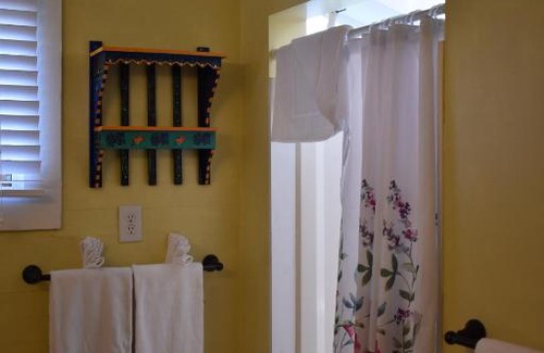 Historic Seaport House | Seaport Inn