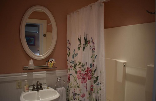 Historic Seaport House | Seaport Inn