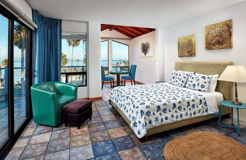 Avalon Hotel | Seaport Village Inn Avalon