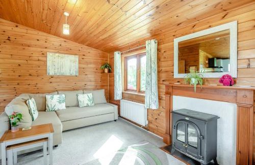 Martlesham Heath House | Search Light Meadow