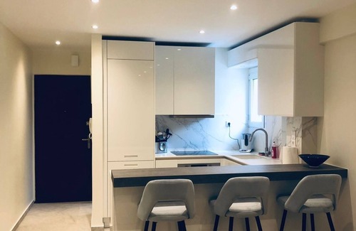 Glyfada Apartment | SeaRenity Glyfada Ctr, 1BR, Renovated, near beach