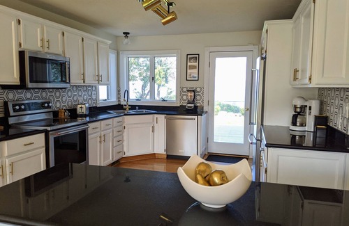 Port Angeles House | SeaRetreat Panoramic - Port Angeles