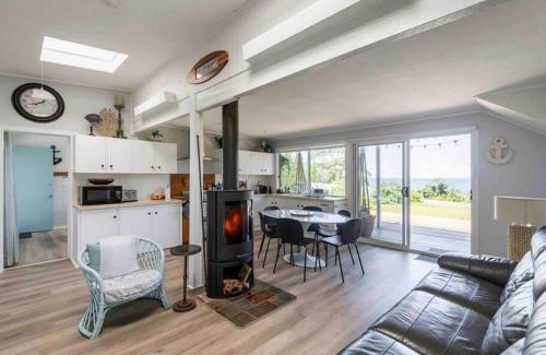 Durras North House | SeaRoos by the Seashore Beach Cottage