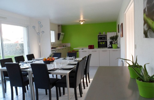 Brignogan-Plage House | Seaside house 50 metres from the beach - enclosed garden - wifi - Brignogan