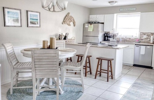 Pensacola Beach House | Seas the day 3-level Townhome, 2 bed and 2.5 bath.