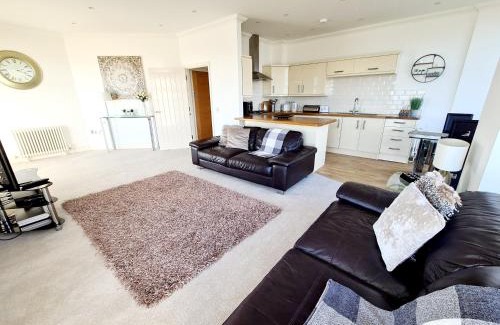 Ramsgate Apartment | Seas the Day Beachfront Apartment Ramsgate - Sleeps 4