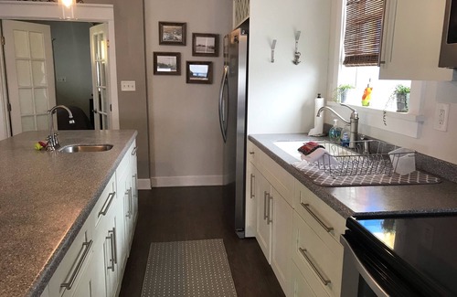 Crescent City Cottage | Seas the Day Cottage is built over the water for fantastic fishing & lake views.