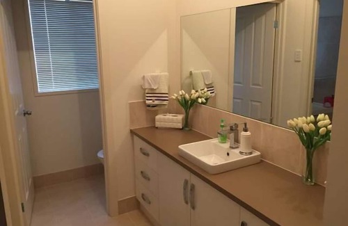 Wallaroo House | Seas the Day Wallaroo