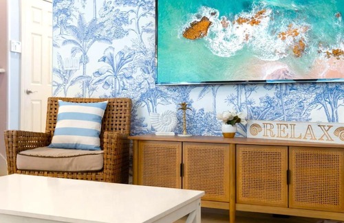 Villages of Crystal Beach House | Seas The Dream at The Villages of Crystal Beach