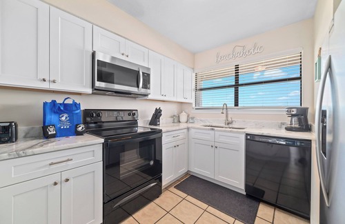 Orange Beach Condo | Seascape 210- CONVENIENT LOCATION, FUN FOR THE WHOLE FAMILY