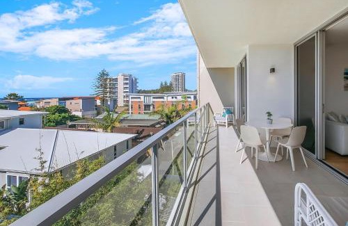 Palm Beach Apartment | Seascape Haven - Elegant Beachside Living with Pool
