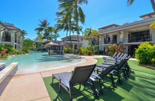 Port Douglas Apartment | Seascape Holidays at Seascape Temple
