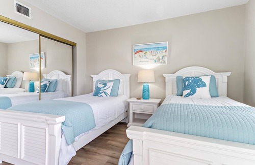 Saint Simons Island Condo | Seascape Serenity in the Beach Club Resort