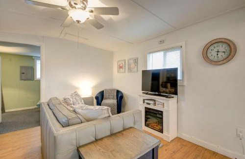 Grayland House | Seascapes Cottage 1-Bed by the Sea w fireplace