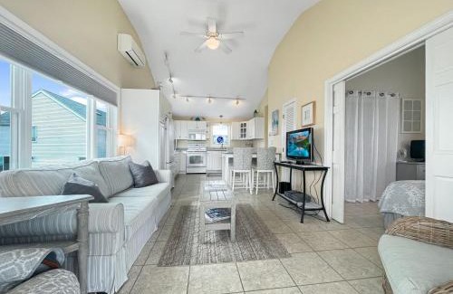 Wells Beach House | Seascapes W153 Fantastic condo steps away from Wells Beach and town center 1900