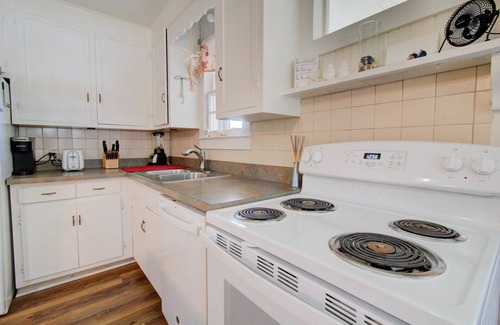 Kitty Hawk House | Seashell Bungalow at Sanderlin Shores