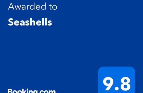 Nassau Apartment | Seashells