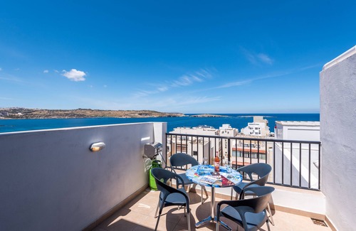 Bugibba Apartment | Seashells Studio penthouse with seaview terrace