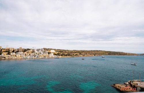 St. Paul's Bay Apartment | Seashore Stays - Stunning apartments right by the sea