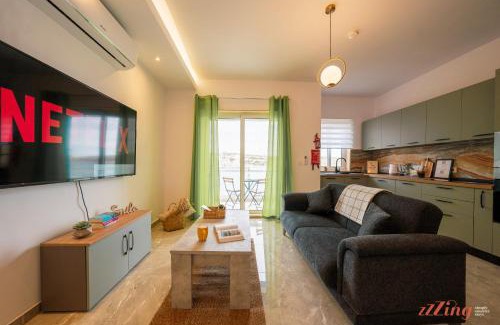 St. Paul's Bay Apartment | Seashore Stays - Stunning apartments right by the sea