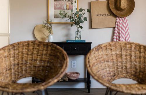 Village of La Jolla Apartment | Seashore V by AvantStay Sleek La Jolla Flat 5mins from the Beach
