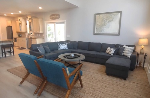 North Forest Beach House | SeaSide 48-North Forest Beach, 1 Min Walk to BEACH, Private POOL, Near Coligny