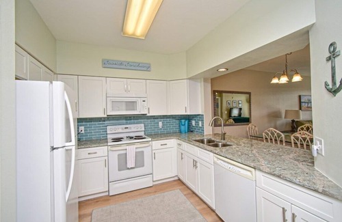 St. Augustine Condo | Seaside at Anastasia 202, 3 Bedroom, 2 Bath, Heated Pool, Gym, Sleeps 8