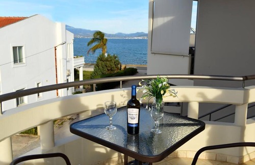 Lerna Apartment | Seaside Apartment