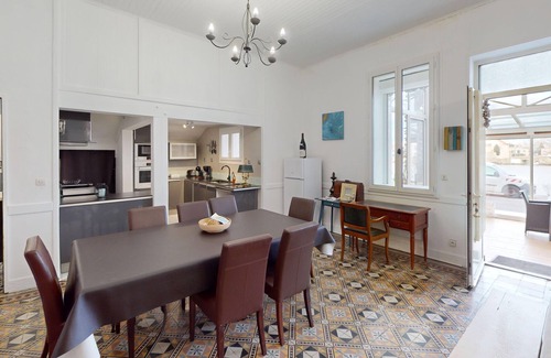 La Tamarissiere Apartment | Seaside Apartment in Agde - 4 pers, 2 bedrooms with parking