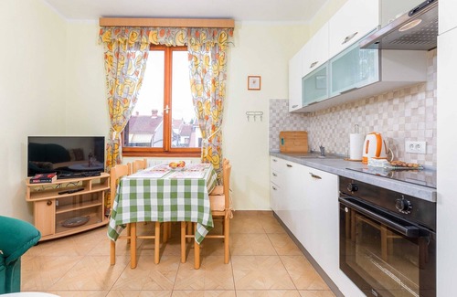 Valbandon Apartment | Seaside Apartment in Fazana - Two bedrooms