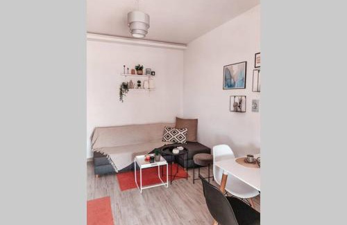 Kavala Apartment | Seaside Apartment in Kalamitsa Area