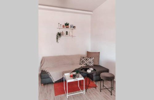 Kavala Apartment | Seaside Apartment in Kalamitsa Area