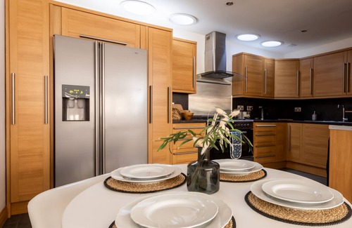 Anstruther House | Seaside Apartment - Sleeps 6 & Pet friendly