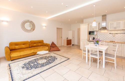 Palanga Apartment | Seaside apartment with private garden & forest view - only 3 min from the beach!
