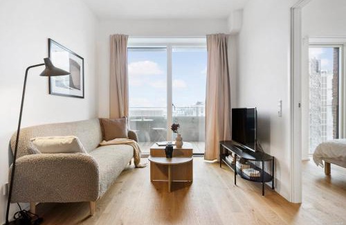 Aarhus C Apartment | Seaside apartment with magical balcony view