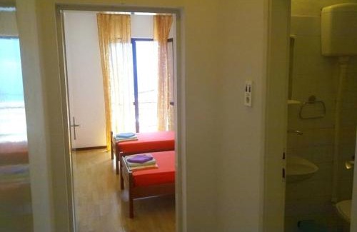 Prcanj Apartment | Seaside apartments and rooms