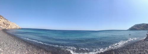 Emporios Apartment | Seaside Apartments