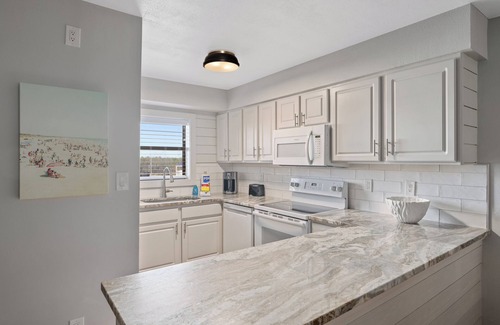 Orange Beach Condo | Seaside Beach & Racquet Club #4410 Orange Beach, AL Beachfront 2-bedroom condo