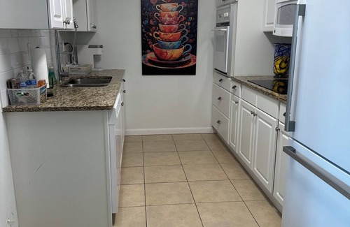 South Patrick Shores Condo | Seaside Bliss 2BR Beach Condo