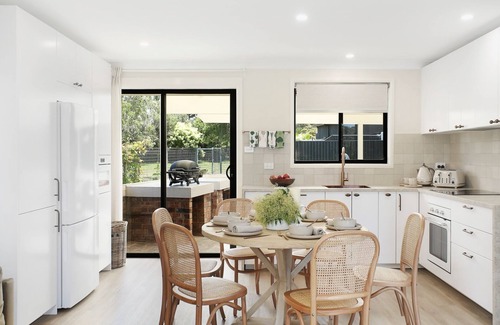 Callala Bay House | Seaside Breeze - 150m to waters of Jervis Bay!