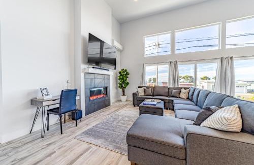Gold Beach House | Seaside Breeze
