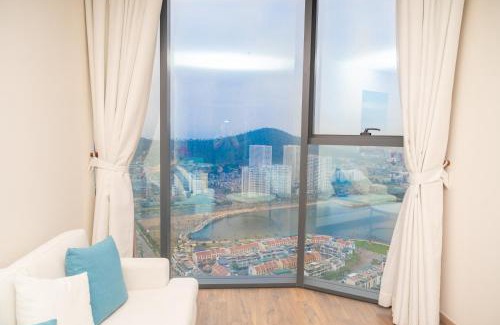 Ha Long Apartment | Seaside Elegance- À la carte Hotel Hạ Long
