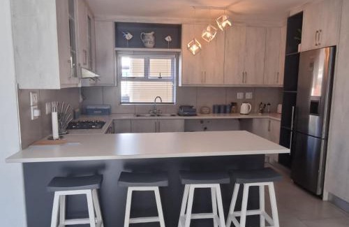 Strand House | Seaside Escape