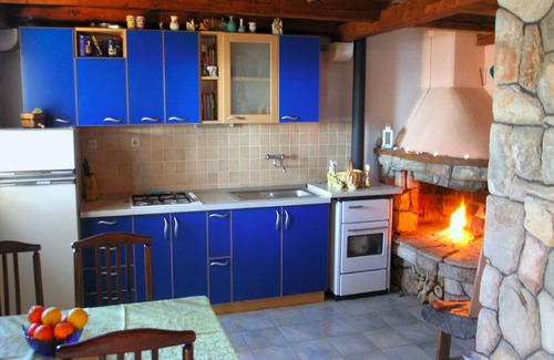 Veliki Drvenik House | Seaside family friendly house with a swimming pool Cove Pernatice, Drvenik (K-11590)