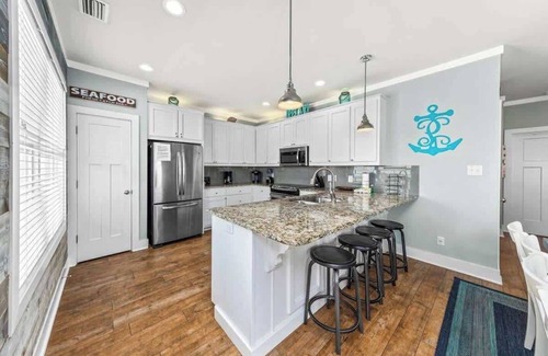 Alabama Gulf Coast House | Seaside Getaway, Jacuzzi, 3 Mins Walk To Beach