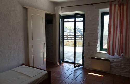Koundouros House | Seaside Holiday Home