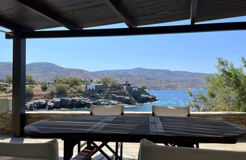 Koundouros House | Seaside Holiday Home