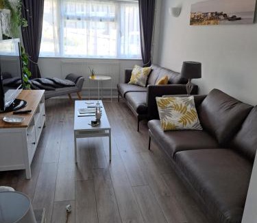 Broadstairs House | Seaside House Broadstairs by the Beach with Parking