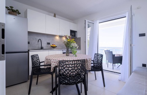 Pokrivenik House | Seaside house for families with children Cove Pokrivenik, Hvar (K-12040)