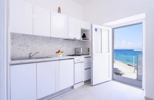 Pokrivenik House | Seaside house for families with children Cove Pokrivenik, Hvar (K-12040)